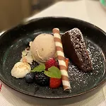 Ξενοδοχείο Am Schloss 4*
