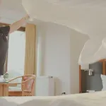 Отель Am Schloss