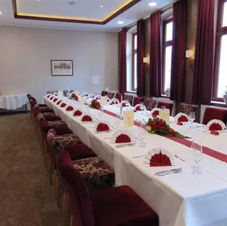 Am Schloss 4* Άουριχ